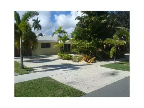 451 SE 1st Ter, Pompano Beach, FL 33060 photo 1