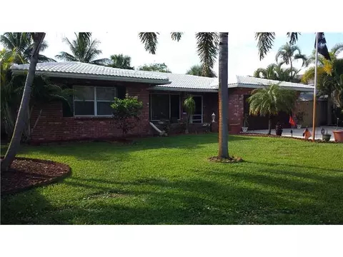 1960 NE 30th Ct, Lighthouse Point, FL 33064 photo 1