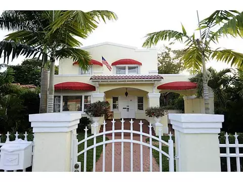 Undisclosed, Miami, FL 33129 photo 1