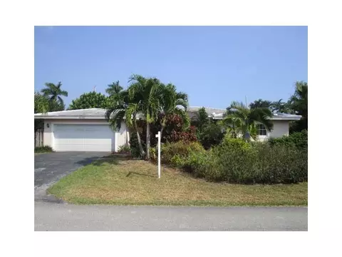 4230 NE 22nd Ter, Lighthouse Point, FL 33064 photo 1