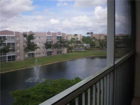 9537 Weldon Cir #I403, Tamarac, FL 33321 photo 1