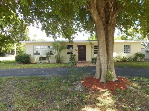 1715 NE 51st St, Pompano Beach, FL 33064 photo 1