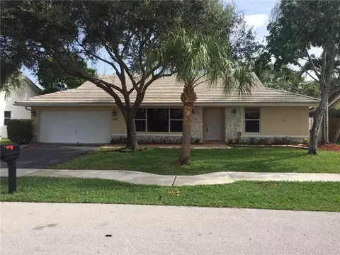 Undisclosed, Margate, FL 33063 photo 1