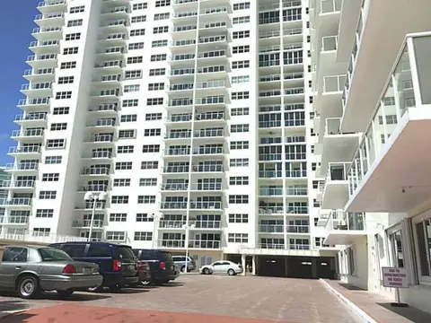 Undisclosed, Pompano Beach, FL 33062 photo 1