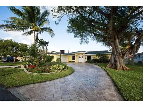 3320 NE 26th Ave, Lighthouse Point, FL 33064 photo 1