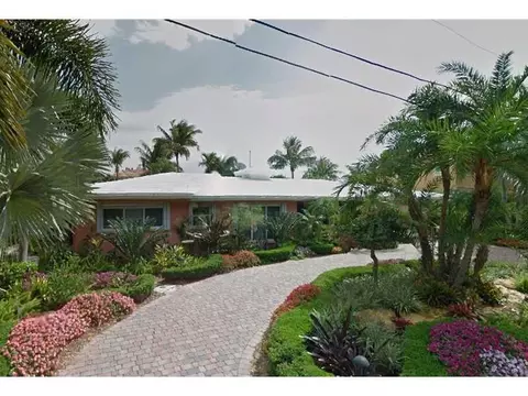 2340 NE 30th Ct, Lighthouse Point, FL 33064 photo 1