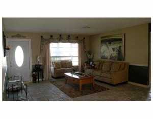 5201 NE 29th Ave, Pompano Beach, FL 33064 photo 1