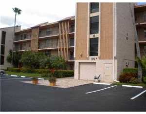 357 N Rock Island Rd #405, Pompano Beach, FL 33063 photo 1