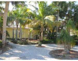 3032 NE 33rd St, Pompano Beach, FL 33064 photo 1