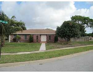 350 Clancy Cir, Pompano Beach, FL 33068 photo 1