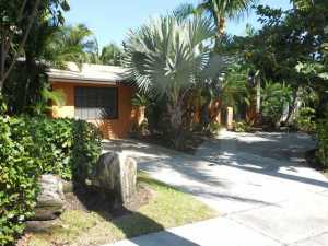 2211 NE 46th St, Pompano Beach, FL 33064 photo 1