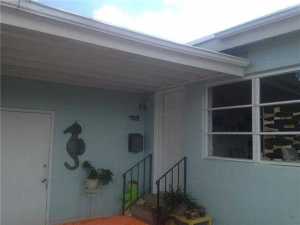 702 NE 9th Ave, Pompano Beach, FL 33060 photo 1