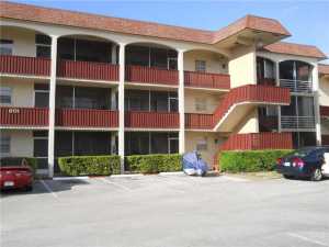 601 Pine Dr #309, Pompano Beach, FL 33060 photo 1
