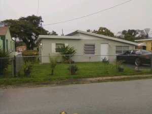 8035 NW 14th Ct, Miami, FL 33147 photo 1