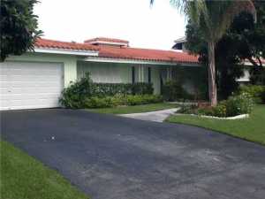 3910 NE 25th Ave, Pompano Beach, FL 33064 photo 1