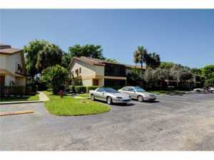 407 Gardens Dr #203, Pompano Beach, FL 33069 photo 1