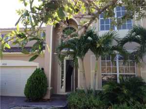 4434 E Whitewater Ave, Fort Lauderdale, FL 33332 photo 1