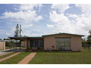 256 NE 45th Ct, Pompano Beach, FL 33064 photo 1