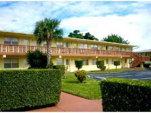 751 Pine Dr #105, Pompano Beach, FL 33060 photo 1