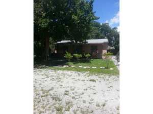 1105 Sultan Ave, Opa Locka, FL 33054 photo 1