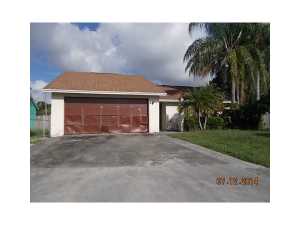 158 Banyan Cir, Jupiter, FL 33458 photo 1