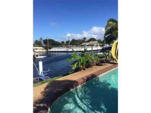 2411 NE 48th Ct, Pompano Beach, FL 33064 photo 1