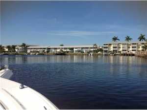 650 Pine Dr #11, Pompano Beach, FL 33060 photo 1
