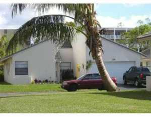 1289 Spring Circle Dr, Pompano Beach, FL 33071 photo 1
