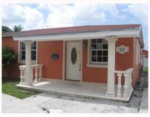 230 E 65 St, Hialeah, FL 33013 photo 1