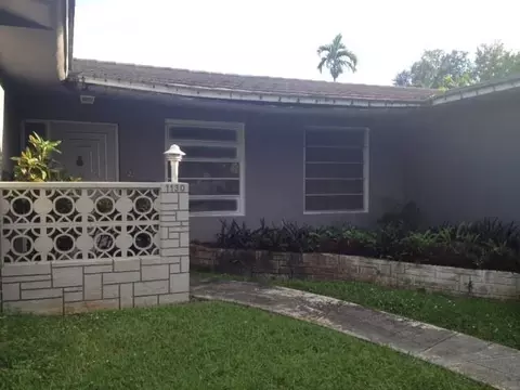 1130 Thrush Ave, Miami Springs, FL 33166 photo 1