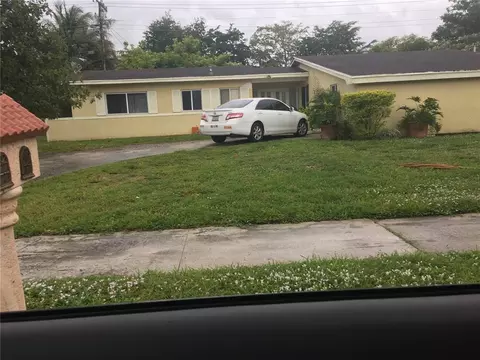 Undisclosed, Miami, FL 33169 photo 1