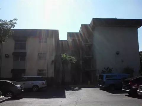 Undisclosed, Hialeah, FL 33014 photo 1