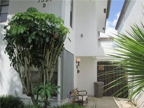 Undisclosed, Miramar, FL 33023 photo 1