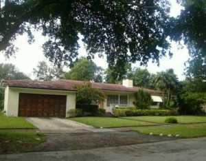 919 Cotorro Ave, Miami, FL 33146 photo 1