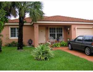19337 NW 90 Ct, Hialeah, FL 33018 photo 1