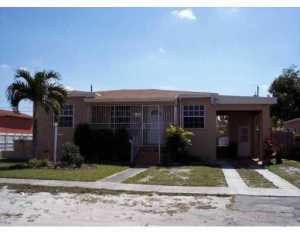 142 E 51 Pl, Hialeah, FL 33013 photo 1