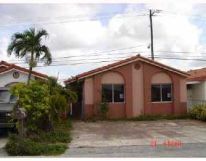 2839 W 75 Ter, Hialeah, FL 33016 photo 1