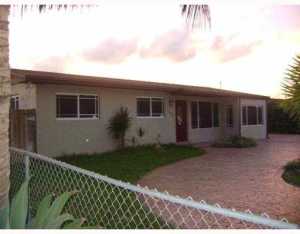 5370 W 4 Ct, Hialeah, FL 33012 photo 1