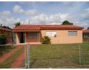 565 E 53 St, Hialeah, FL 33013 photo 1