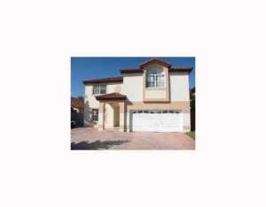 19952 NW 86 Ct, Hialeah, FL 33015 photo 1