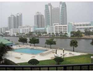 200 Leslie Dr #319, Hallandale, FL 33009 photo 1