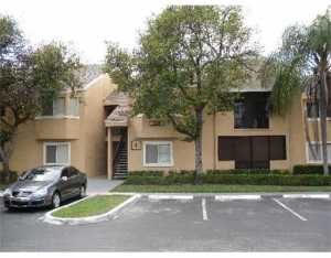 228 SW 83rd Way #203, Hollywood, FL 33026 photo 1