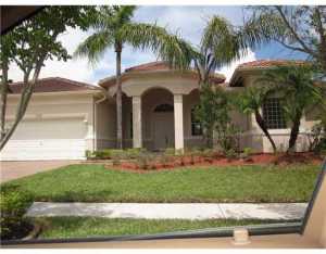 2325 SW 185th Ave, Hollywood, FL 33029 photo 1