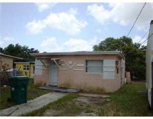 2154 NW 64 St, Miami, FL 33147 photo 1
