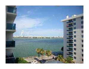 7501 E Treasure Dr #6a, Miami Beach, FL 33141 photo 1