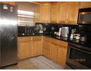 2700 Pine Tree Dr, Hollywood, FL 33023 photo 1