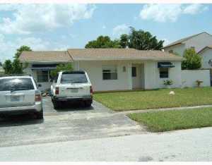 276 E 3 St #1, Hialeah, FL 33010 photo 1