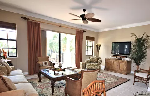 704 Del Sol Cir, Tequesta, FL 33469 photo 1