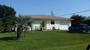 2113 SE Lafayette St, Stuart, FL 34997 photo 1