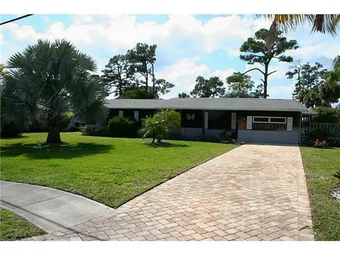 1002 E Madison, Stuart, FL 34996 photo 1